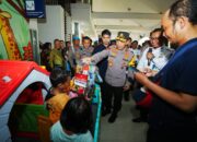 Kapolri Tinjau Stasiun Surabaya Gubeng, Penumpang Mudik Lebaran 2026 Naik 11 Persen