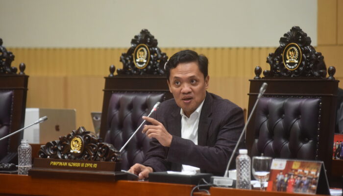 Kasus Dugaan Pelecehan oleh Ustaz 8 Tahun Terungkap, DPR RI Gelar RDPU dan Panggil Korban serta Polisi