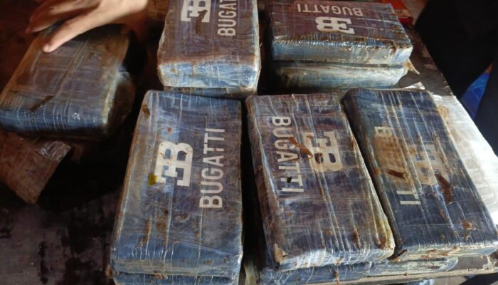 25 Kg Kokain Terdampar di Pantai Selayar, Nelayan Temukan 25 Paket Narkotika di Dua Lokasi