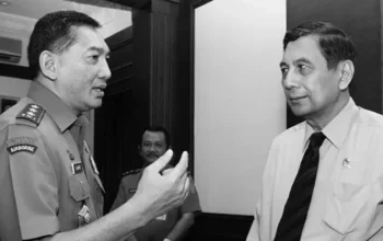 Menteri Pertahanan, Sjafrie Sjamsoeddin (kiri) bersama Mantan Menteri Pertahanan Juwono Sudarsono (kanan) (Foto: akun Instagram @sjafrie.sjamsoeddin)