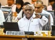 Menteri HAM Natalius Pigai Kecam Penyiraman Air Keras Aktivis KontraS Andrie Yunus, Polisi Diminta Usut Tuntas