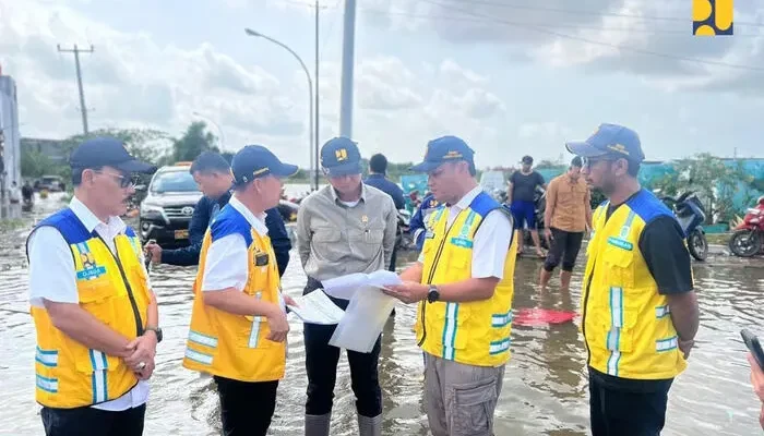 Menteri PU Dody Hanggodo Tegaskan Normalisasi Muara Sungai Babakan Kunci Atasi Banjir Brebes