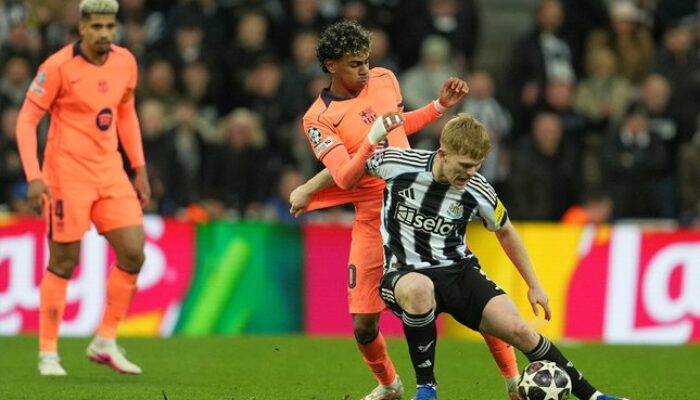 Drama Injury Time! Penalti Lamine Yamal Selamatkan Barcelona dari Kekalahan, Newcastle Gagal Menang di Menit Akhir