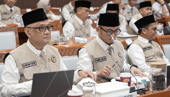 Pemerintah Pastikan Jadwal Haji 2026 Tetap, Jamaah Masuk Asrama 21 April—Pengawasan Libatkan KPK hingga Polri
