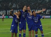 Persib Bandung Hajar Persik Kediri 3-0 di GBLA, Maung Bandung Tampil Perkasa