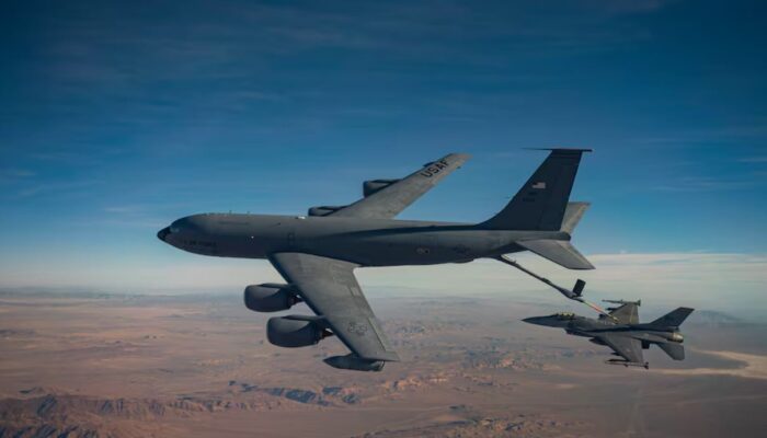 Pesawat Militer AS KC-135 Jatuh di Irak Saat Operasi Epic Fury, 4 Awak Tewas dan 2 Masih Dicari