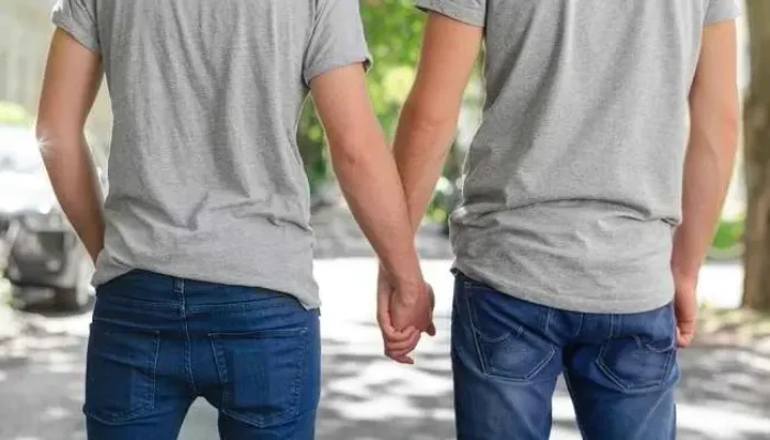 Polisi Gerebek Rumah di Jember, 4 Pria Diamankan Usai Laporan Warga Soal Aktivitas Mencurigakan