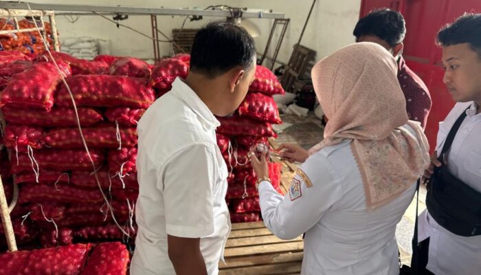 Polresta Malang Kota Bongkar Peredaran 700 Karung Bawang Bombai Impor Tak Standar, Satu Tersangka Ditangkap