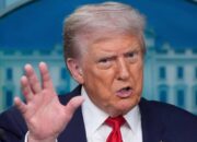 Intelijen AS: Rezim Iran Tetap Kuat, Trump Isyaratkan Ingin Akhiri Perang Secepatnya