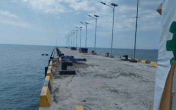 Proyek Faspel Panarukan Situbondo dok foto tahun 2025, dimana pelabuhan tersebut ditutup pembatas agar tidak bisa masuk ke lokasi proyek