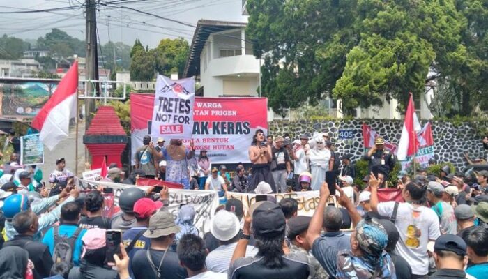 Ribuan Warga Pasuruan Mengamuk Tolak Alih Fungsi Hutan 22,5 Hektare di Arjuno-Welirang, DPRD Tegas: Tak Boleh Sejengkal Pun!