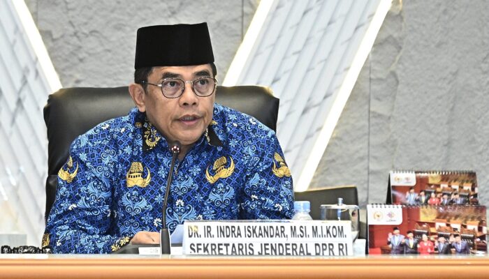 DPR Pangkas Jatah BBM ASN 1 Hari per Minggu, Lampu Gedung Dibatasi Mulai Pukul 18.00 WIB
