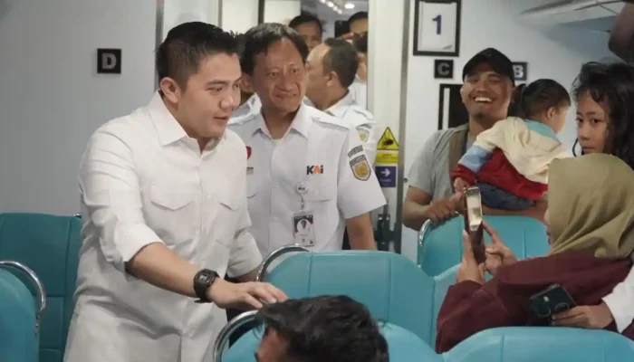 KA Ekonomi Kerakyatan Resmi Beroperasi, Tarif Turun hingga Rp135 Ribu, Fasilitas Setara Eksekutif