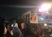 KA Blambangan Ekspres Tabrak Truk di Probolinggo, Masinis Luka Berat, Perjalanan Kereta Sempat Lumpuh