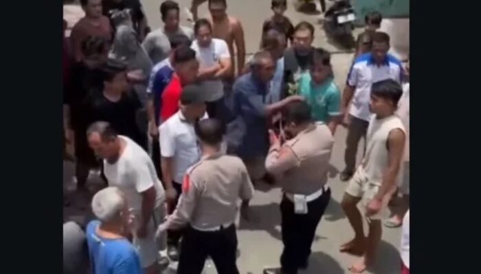 Dikejar Polisi, Pemuda Tewas di Pacitan: Tabrak Tiang Listrik, Warga Mengamuk, Propam Turun Tangan