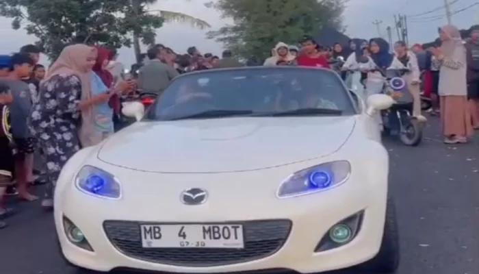 Viral Mobil Mazda Pakai Pelat Nomor Palsu di Pemalang, Polisi Tilang Pemilik dan Minta Klarifikasi