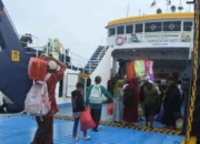 H-11 Lebaran 2026, Pelabuhan Jangkar Situbondo Dipadati Pemudik Tujuan Kepulauan Sumenep