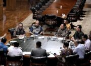 Prabowo Gelar 5 Rapat Maraton di Hambalang, Bahas Kampus STEM, Geopolitik Timur Tengah hingga Kesiapan Mudik Lebaran