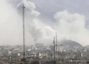 Israel Klaim Jatuhkan 1.200 Bom ke Iran, Teheran Ancam Operasi Balasan Terbesar