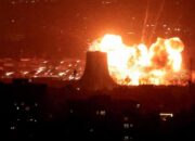 Trump Marah Israel Bombardir Depot Minyak Iran, Khawatir Harga Energi Dunia Meledak