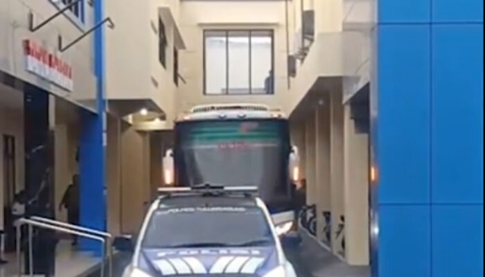 12 Pejabat Pemkab Tulungagung Diangkut KPK ke Jakarta Usai OTT, Daftar Nama Lengkap Terungkap