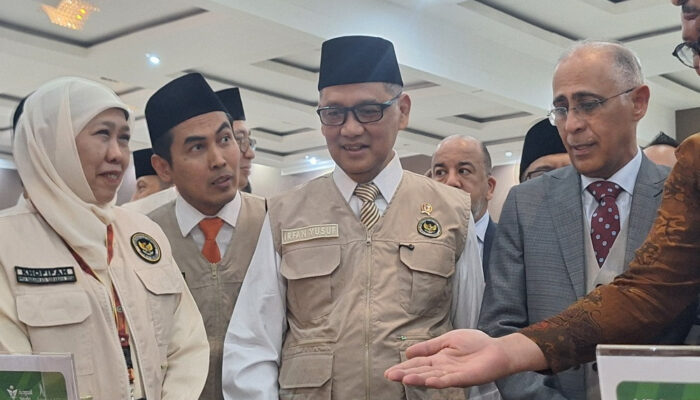 2 Pesawat Haji Bermasalah, Menhaj Mochamad Irfan Yusuf Tegur Keras Saudi Arabian Airlines: Jemaah Tertunda, Pemerintah Bertindak