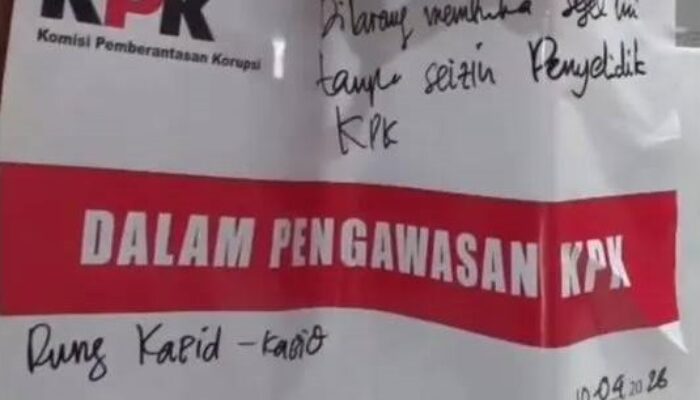 OTT KPK di Tulungagung: 4 Ruang PUPR Disegel, Bupati Gatut Sunu Wibowo Digiring ke Jakarta