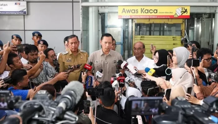 AHY Tegas: Keselamatan Penumpang di Atas Segalanya, Polemik Gerbong Perempuan Usai Tragedi Bekasi Disorot