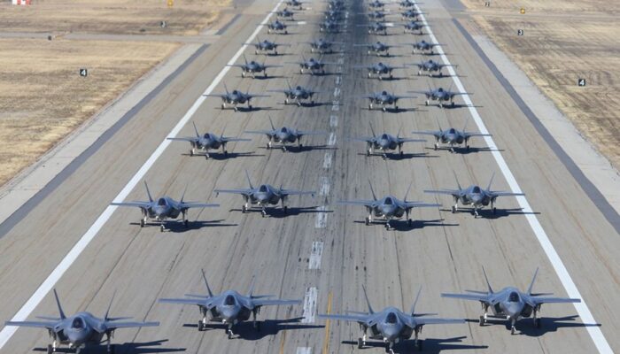 AS Tambah Serangan A-10 ke Timur Tengah, Iran Bantah Minta Damai ke Trump: Konflik Makin Memanas