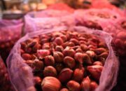 BPS Warning! Harga Bawang Merah & Minyak Goreng Melonjak di Ratusan Daerah, Ini Data Terbarunya