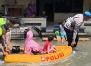 Banjir Solo Hari Ini: 9 Kelurahan Terendam, Air Capai 1,2 Meter, Warga Mengungsi ke Masjid