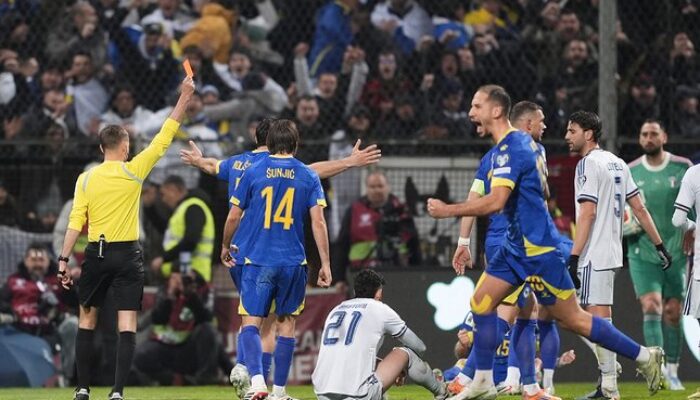 Kartu Merah Jadi Petaka! Italia Gagal ke Piala Dunia 2026, Bosnia Berpesta