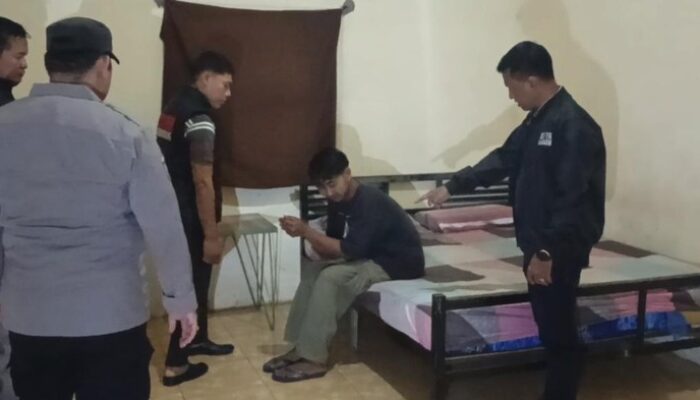 Kencan Berujung Perampokan di Hotel Jombang, Janda Diancam Celurit, Mobil Dibawa Kabur