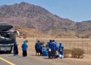 Bus Jemaah Haji Probolinggo Kecelakaan di Jabal Magnet Madinah, 5 Luka Ringan—Kemenag Imbau Keluarga Tenang