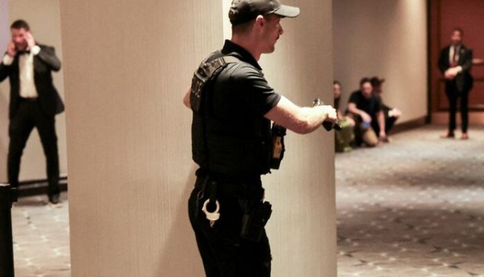 Detik-Detik Penembakan di White House Correspondents’ Dinner, Trump Dievakuasi Secret Service, Pelaku Ditangkap