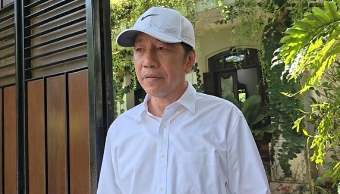 Disentil Jusuf Kalla, Joko Widodo Pilih Merendah: “Saya Ini Bukan Siapa-Siapa”