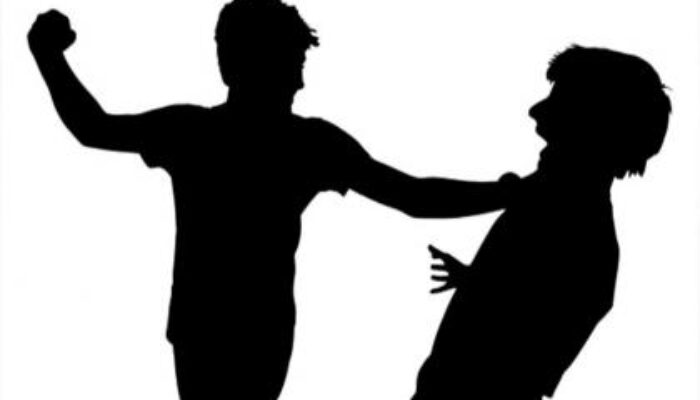 Driver Ojol di Situbondo Dihajar Oknum Polisi Gegara Cemburu, Korban Luka Wajah—Propam Turun Tangan