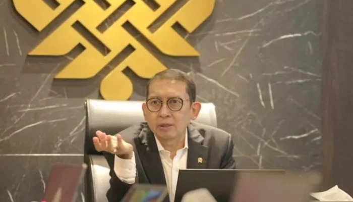 Fadli Zon Peringatkan Ancaman Serius Cagar Budaya: Bencana Alam hingga Ulah Manusia Intai Warisan Bangsa