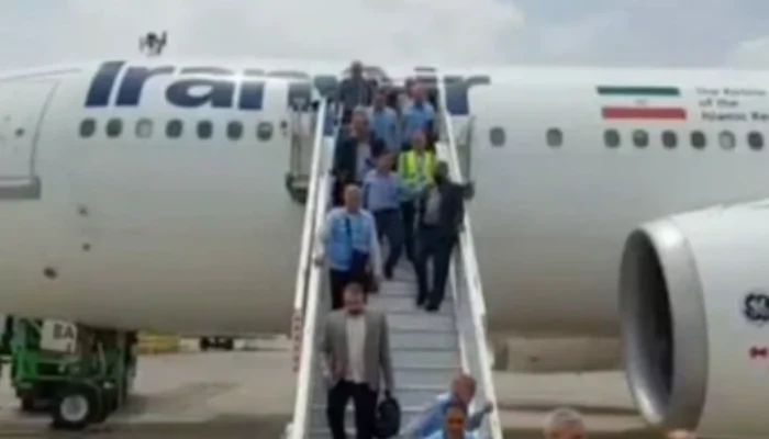 Jemaah Haji Iran Mulai Tiba di Madinah 2026: Bandara Dibuka Usai Konflik, Sempat Direncanakan Jalur Darat!