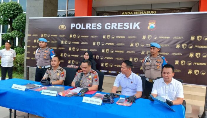 Jaringan Narkoba Lintas Pulau Dibongkar di Gresik, Sabu Disamarkan dalam Paket Sepatu dan Pakaian