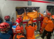 Tragedi KA Argo Bromo Anggrek Tabrak KRL di Bekasi Timur, 7 Tewas dan 45 Korban Dilarikan ke RS