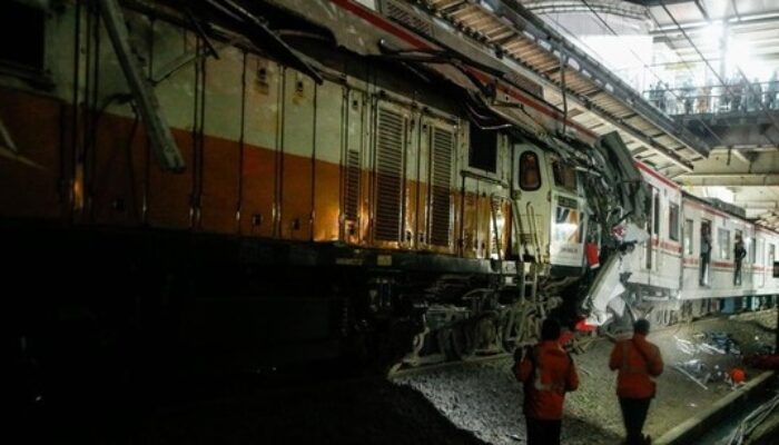 KAI Batalkan 13 Perjalanan KA Jarak Jauh, Refund Tiket 100 Persen untuk Penumpang Terdampak Kecelakaan Bekasi Timur