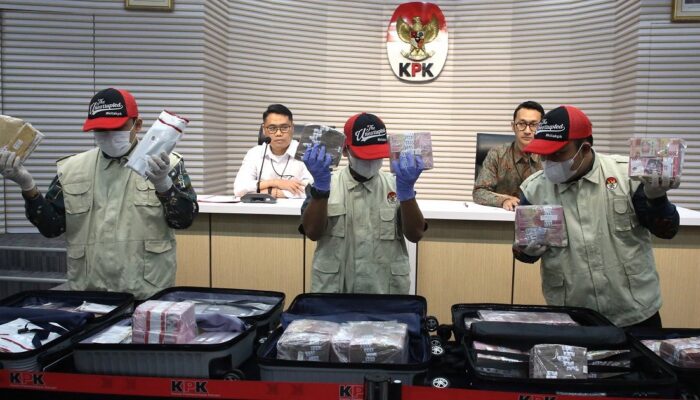 KPK Bongkar Dugaan Permainan Cukai Rokok & Miras di Bea Cukai, Pejabat dan Pengusaha Masuk Radar