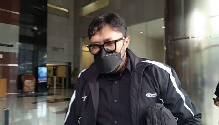 KPK Geledah Rumah Ono Surono, Kasus Suap Rp11,4 Miliar Bupati Bekasi Makin Melebar