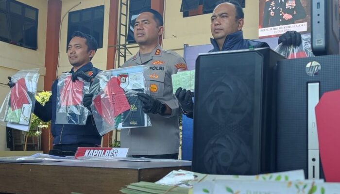 Ketua–Sekretaris KSP Tunas Harapan Ditangkap di Samarinda, Diduga Himpun Dana Ilegal Rugikan Nasabah Hingga Rp9 Miliar