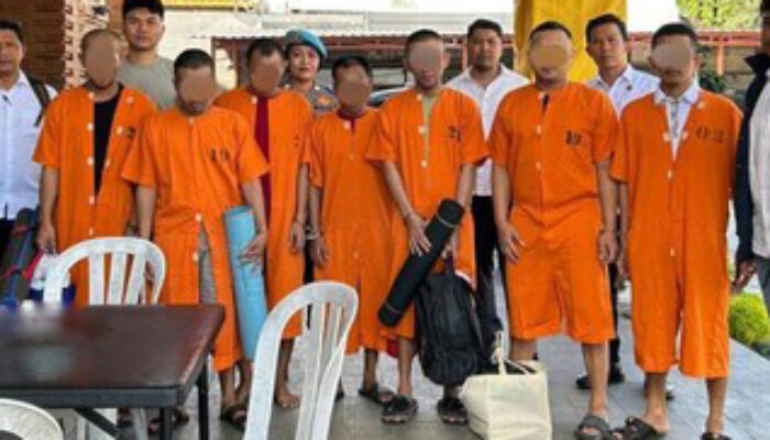 Komplotan 7 Pria Asal Probolinggo Bobol Pura di Bali, Ditangkap Saat Hendak Jual Hasil Curian Uang Kepeng Kuno