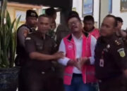 Ketua DPRD Magetan Jadi Tersangka Korupsi Rp242 M, Menangis Saat Digiring ke Tahanan