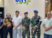 Viral! Pemotor Ngaku Anggota TNI AL Halangi Ambulans di Surabaya, Gebrak Mobil—Akhirnya Minta Maaf