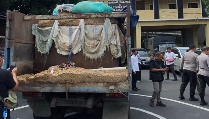 Terbongkar! Sopir Truk Angkut 1 Ton Solar Subsidi di Blitar, Disembunyikan dalam Tangki Modifikasi