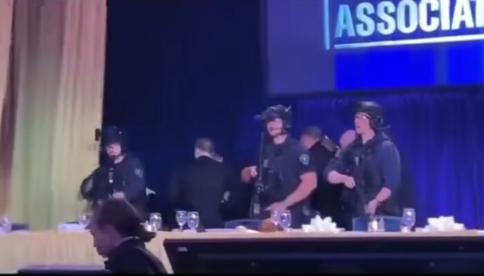 Terdengar Tembakan di Jamuan Gedung Putih, Trump & Melania Dievakuasi: Tamu Panik Berlindung di Bawah Meja